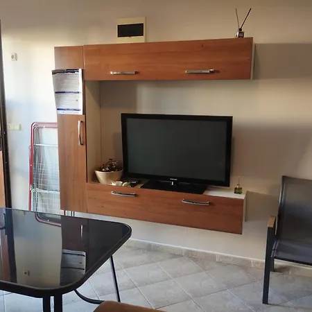 Paradise בורגאס